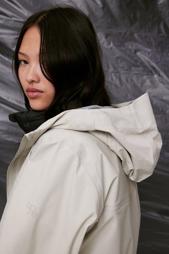 Lightweight 3-Layer Shell Jacket in StormMove